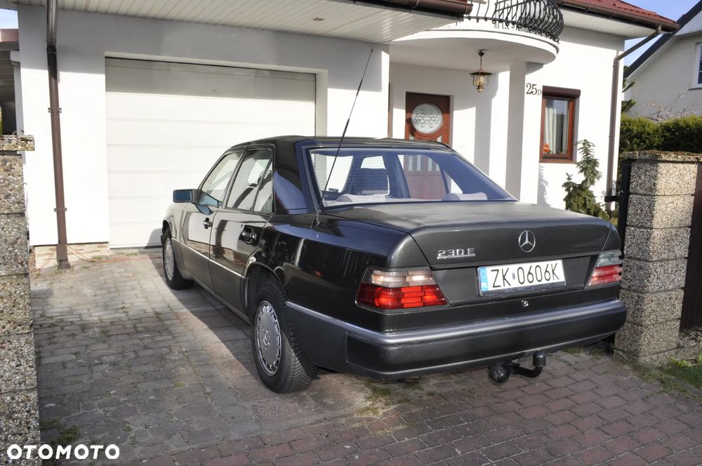 Mercedes-Benz W124 (1984-1993) - 2