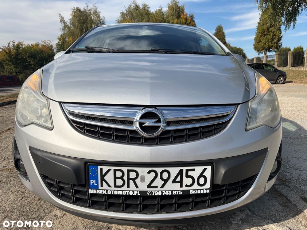Opel Corsa 1.4 16V EcoFLEX Start-Stop 150 Jahre - 3
