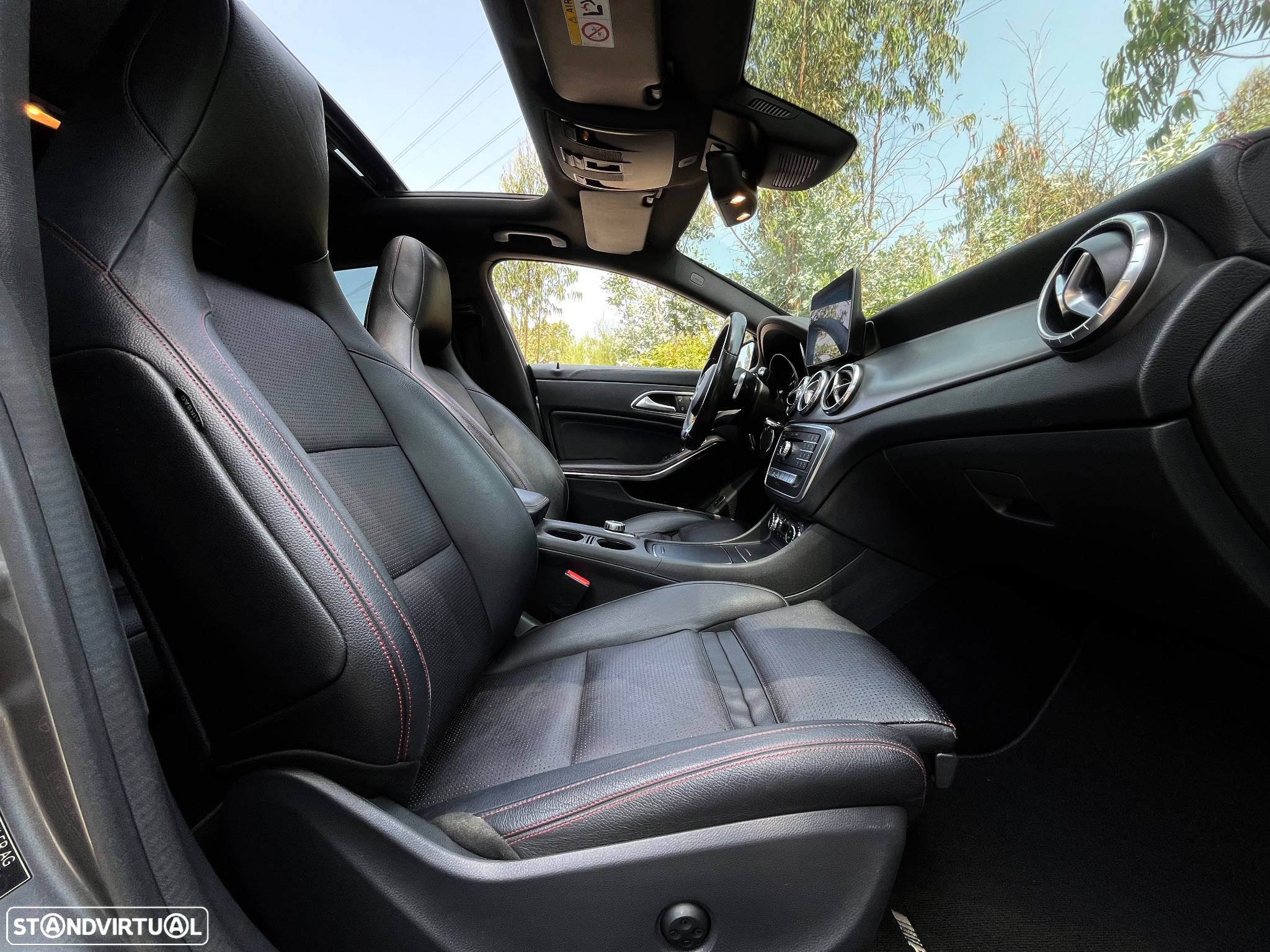 Mercedes-Benz CLA 220 d Shooting Brake AMG Line Aut. - 45