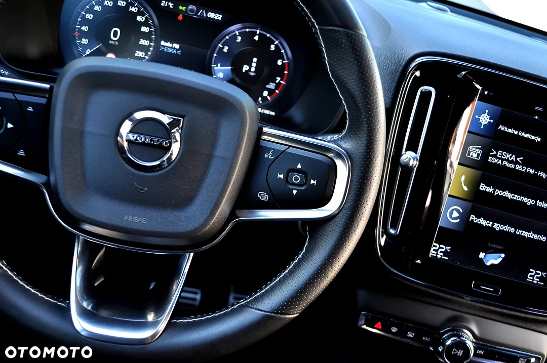 Volvo XC 40 T3 R-Design - 29