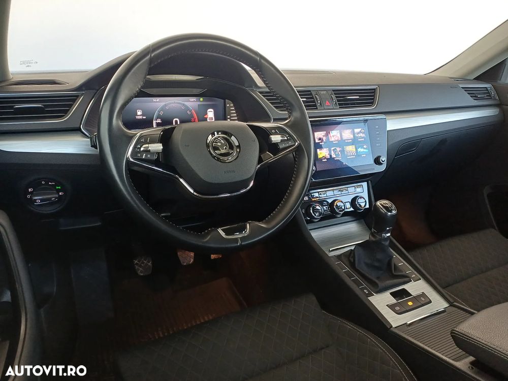 Skoda Superb 1.5 TSI Ambition - 8