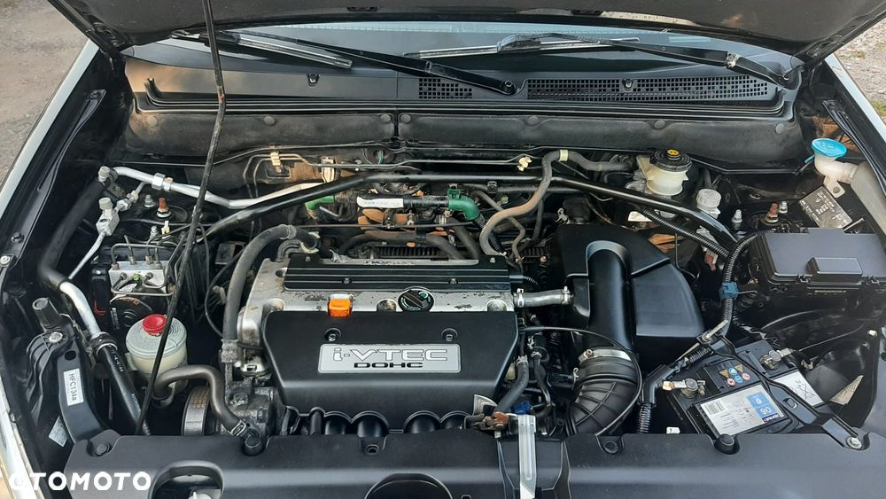 Honda CR-V 2.0i LS - 25