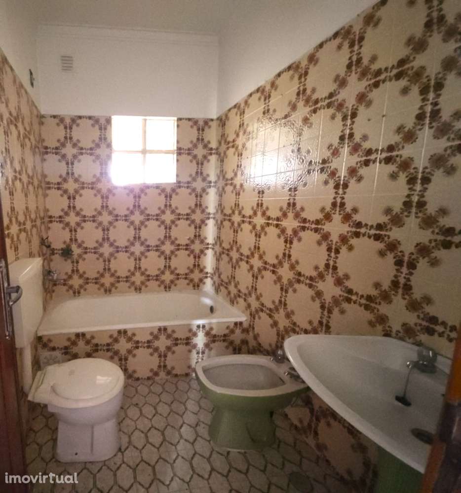 Apartamento T4 com piscina e garagem - Grande imagem: 5/34