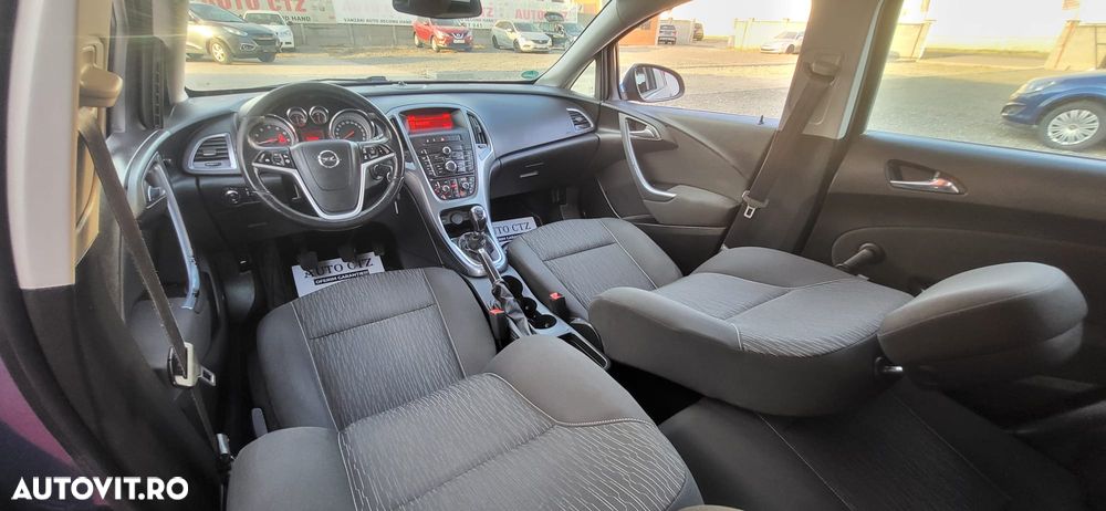 Opel Astra - 33
