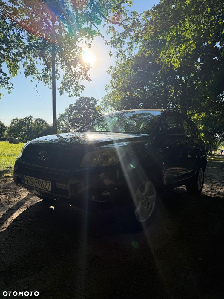 Toyota RAV4 2.2 D-4D 4x4 - 23