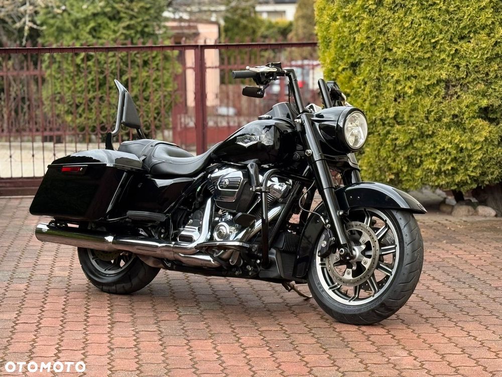 Harley-Davidson Touring Road King - 1
