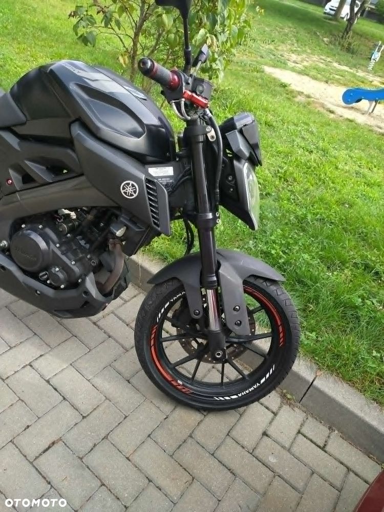 Yamaha MT - 8