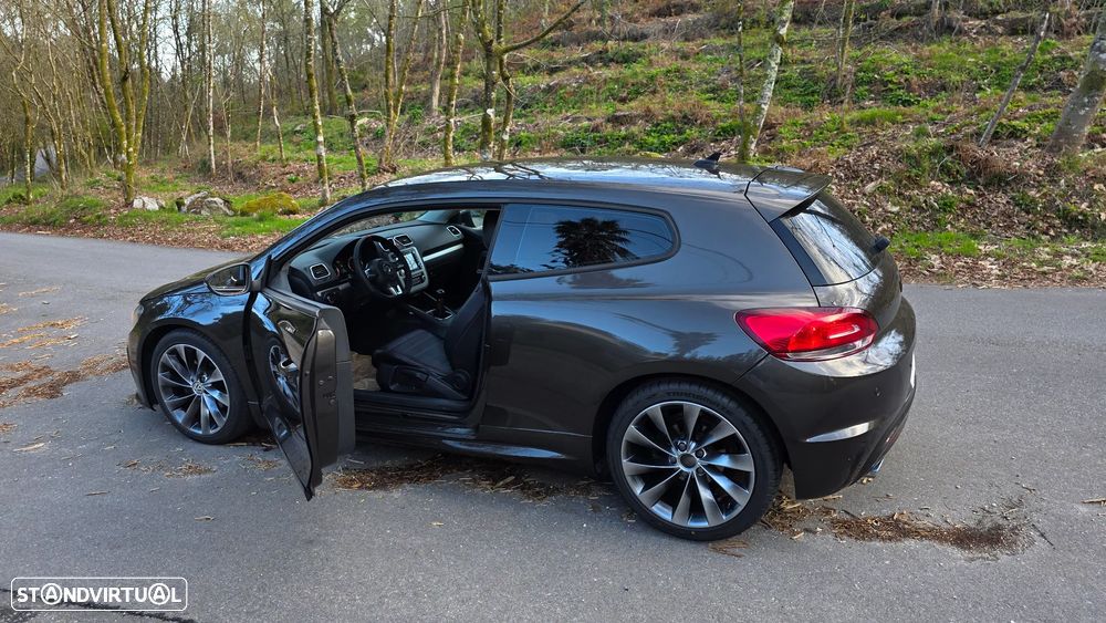 VW Scirocco 2.0 TDI (Blue Motion Technologie) - 17