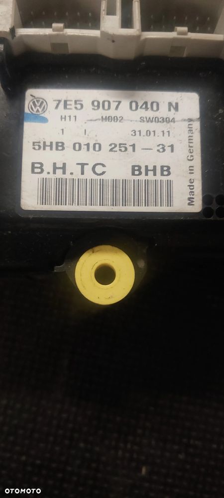 Sterownik  panel klimatyzacji vw t5 lift 7E5907040P /AC /H - 6