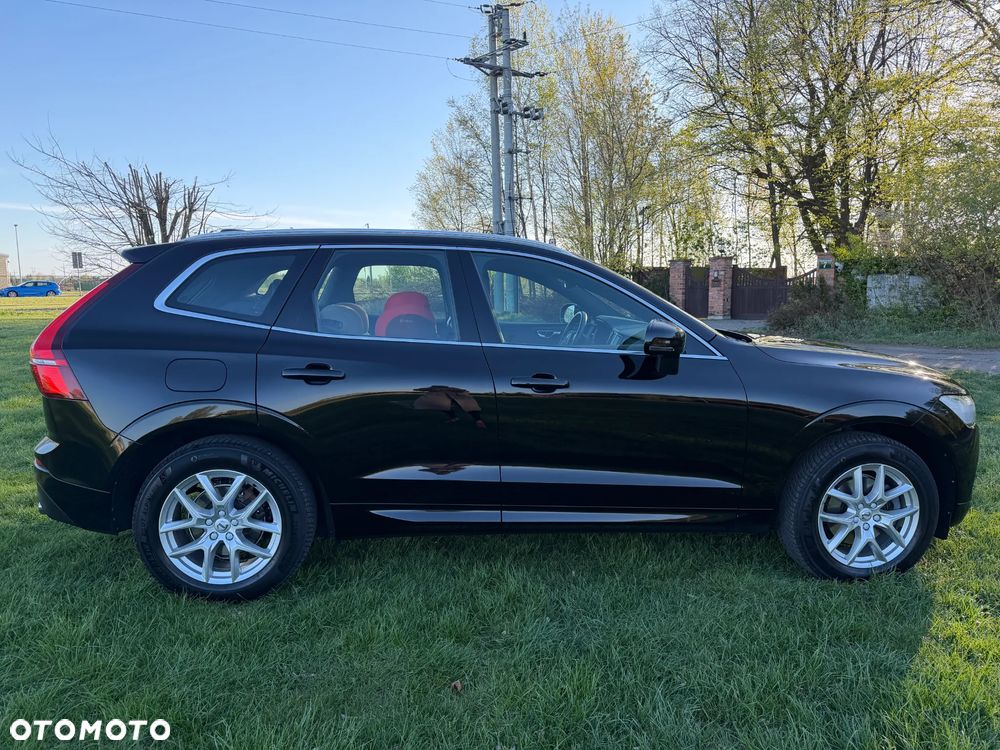 Volvo XC 60 D4 Momentum Pro - 10