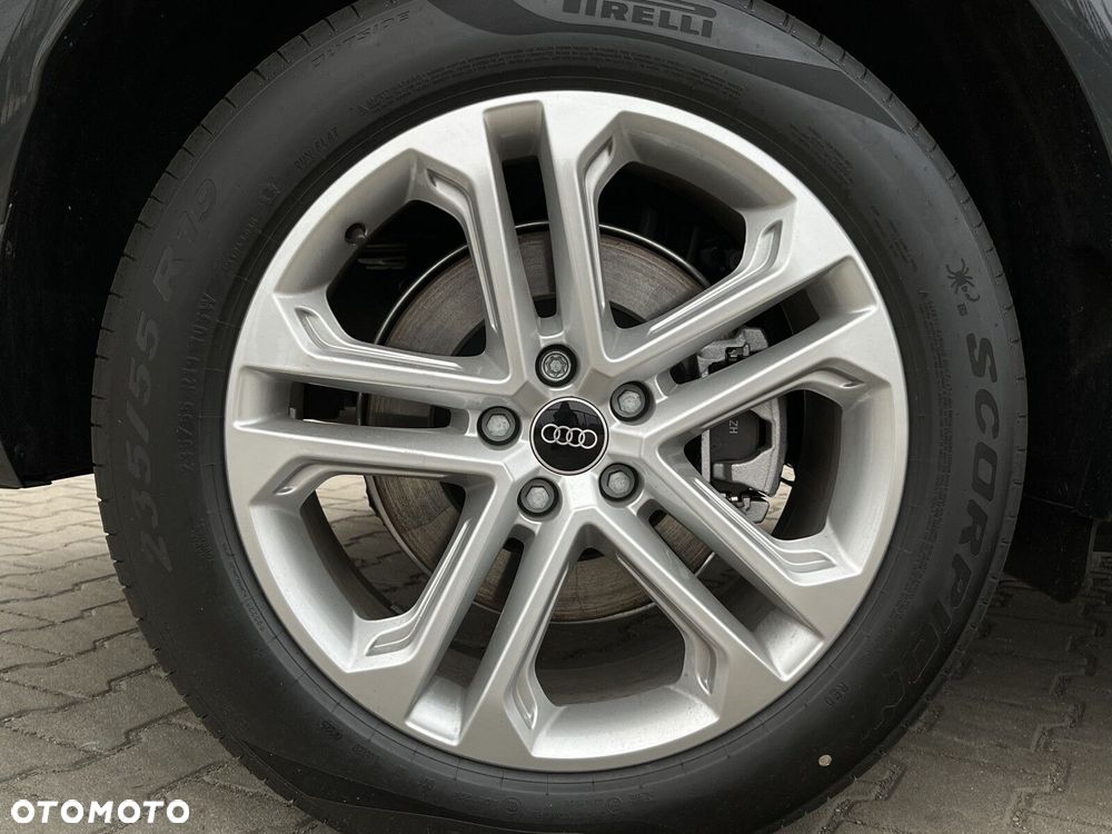 Audi Q5 - 11