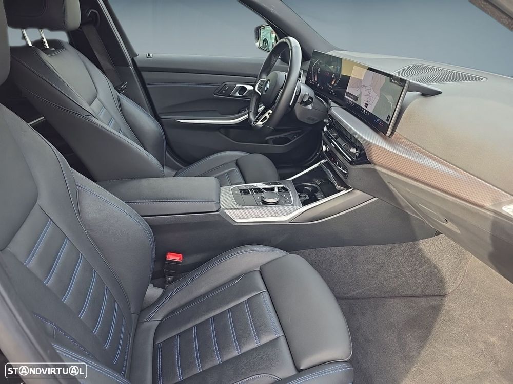 BMW 320 d Pack Desportivo M Auto - 10