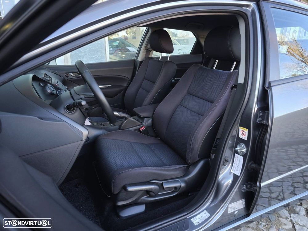 Honda Civic 1.4 i-VTEC Sport - 7