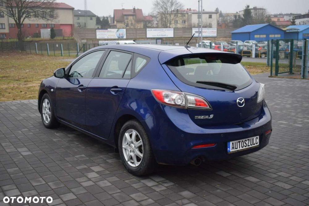 Mazda 3 - 9
