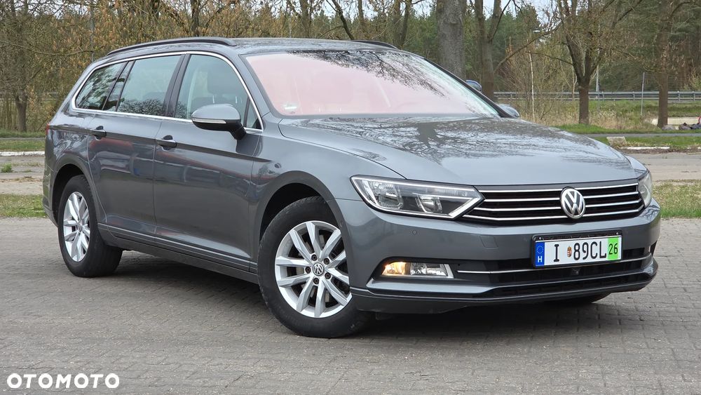 Volkswagen Passat 2.0 TDI BMT Comfortline DSG - 2