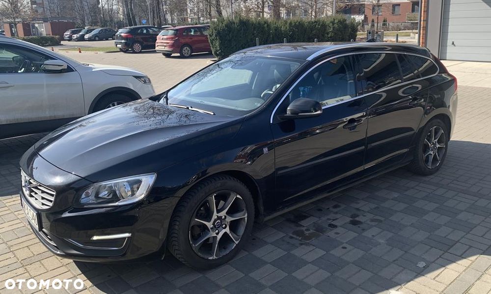 Volvo V60 D2 Drive-E Ocean Race - 1