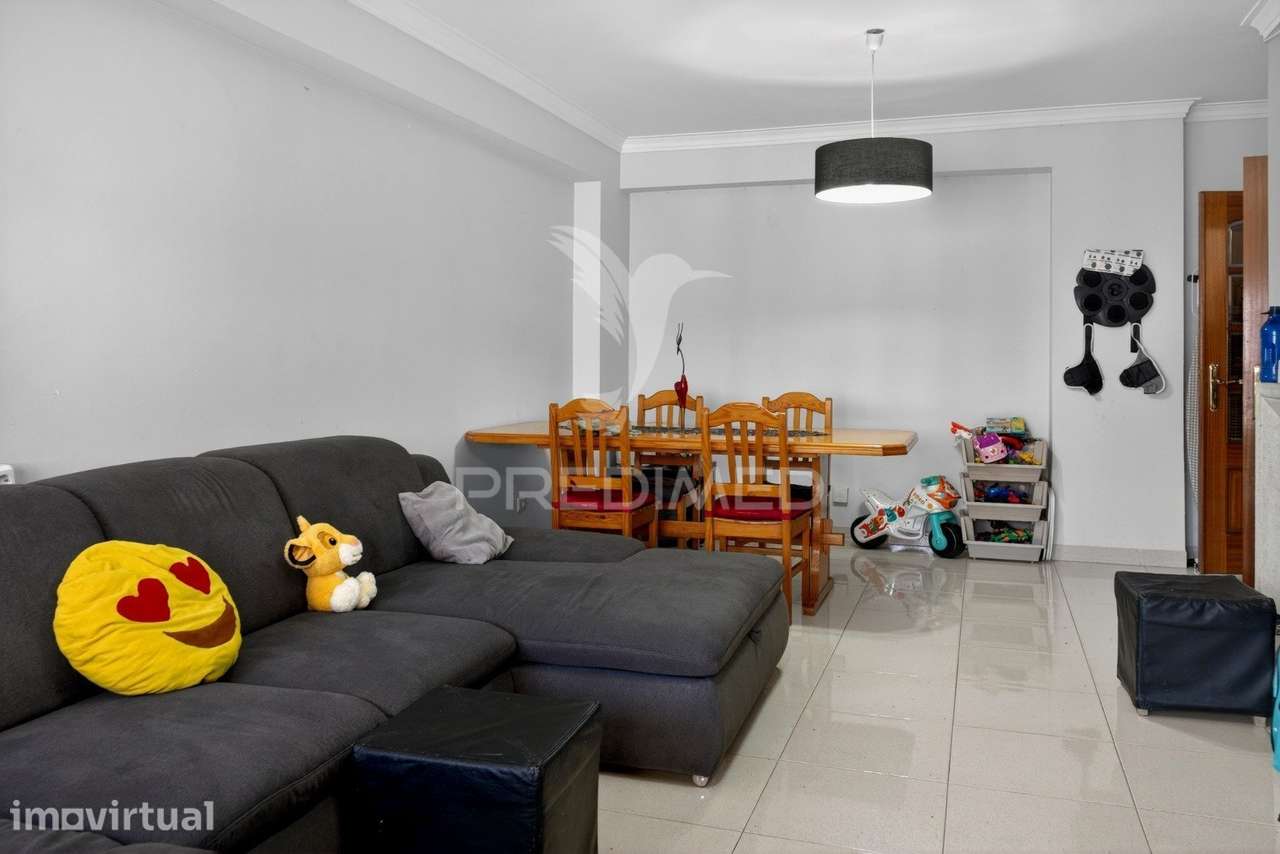 Apartamento T3 com Garagem em  Algueirão, Mem Martins, sintra - Grande imagem: 2/21