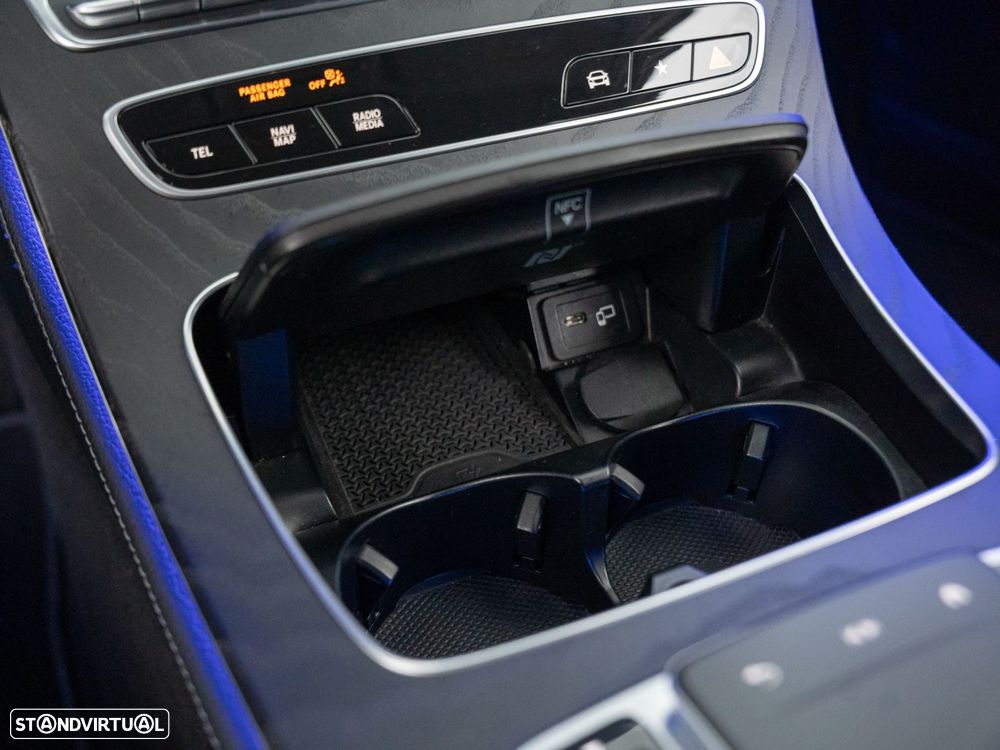 Mercedes-Benz E 300 de Avantgarde - 31