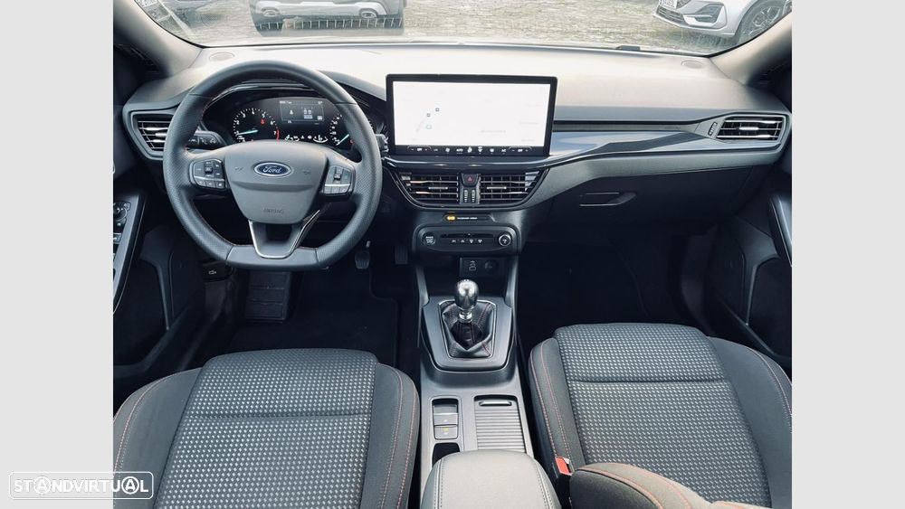Ford Focus SW 1.0 EcoBoost MHEV ST-Line - 10