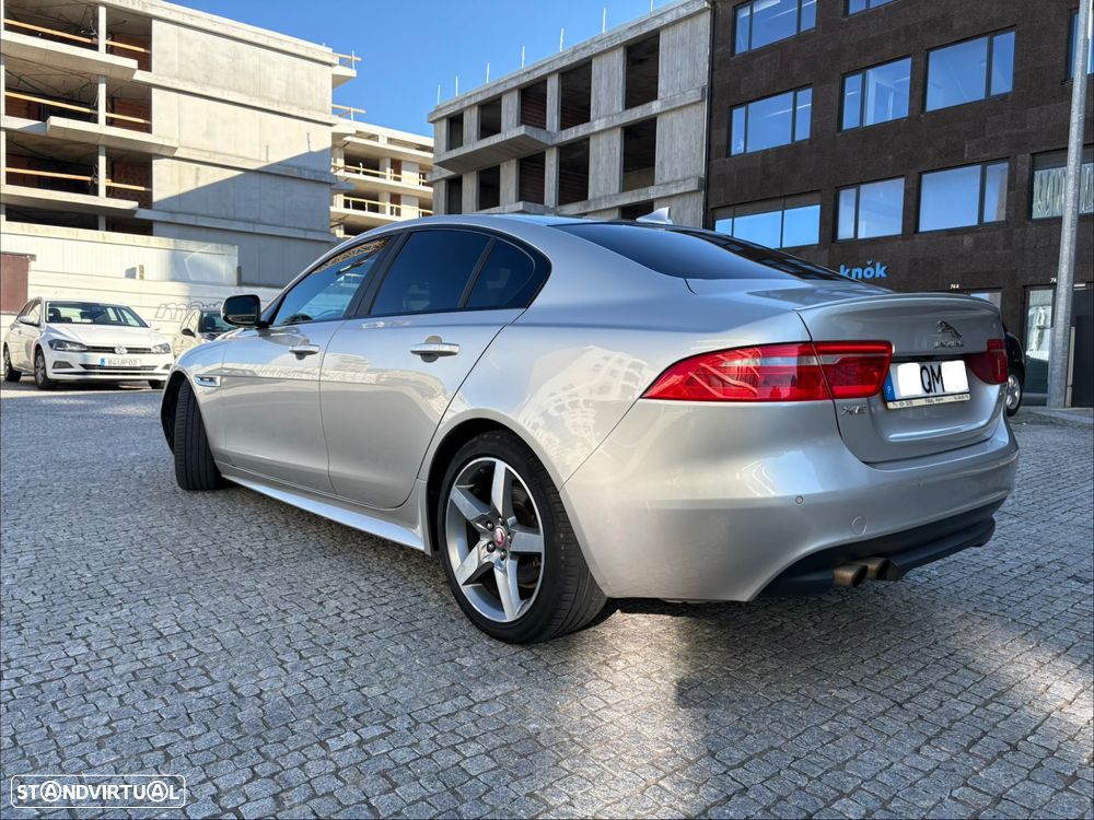Jaguar XE 2.0 D R-Sport Aut. - 4