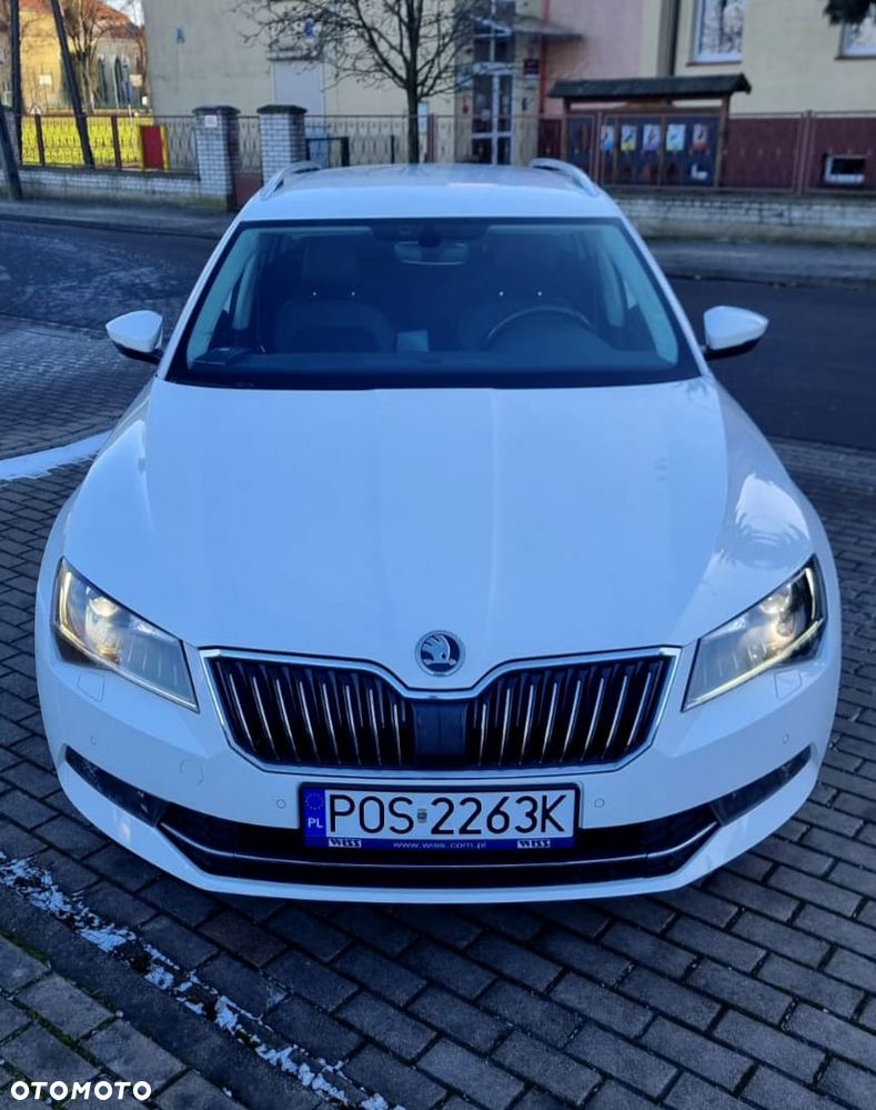 Skoda Superb 2.0 TDI 4x4 DSG Ambition - 3