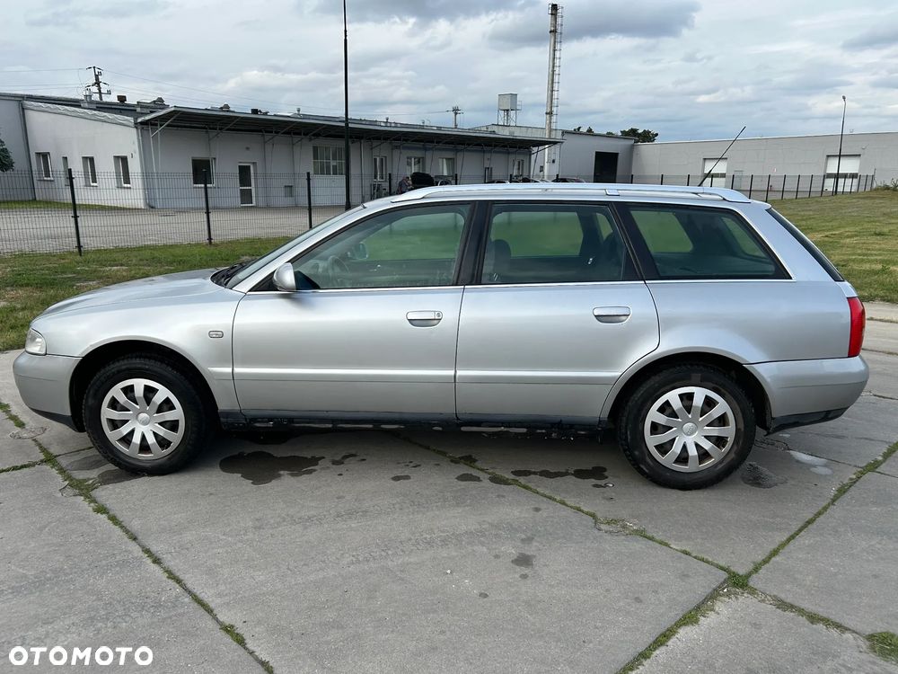 Audi A4 Avant - 6