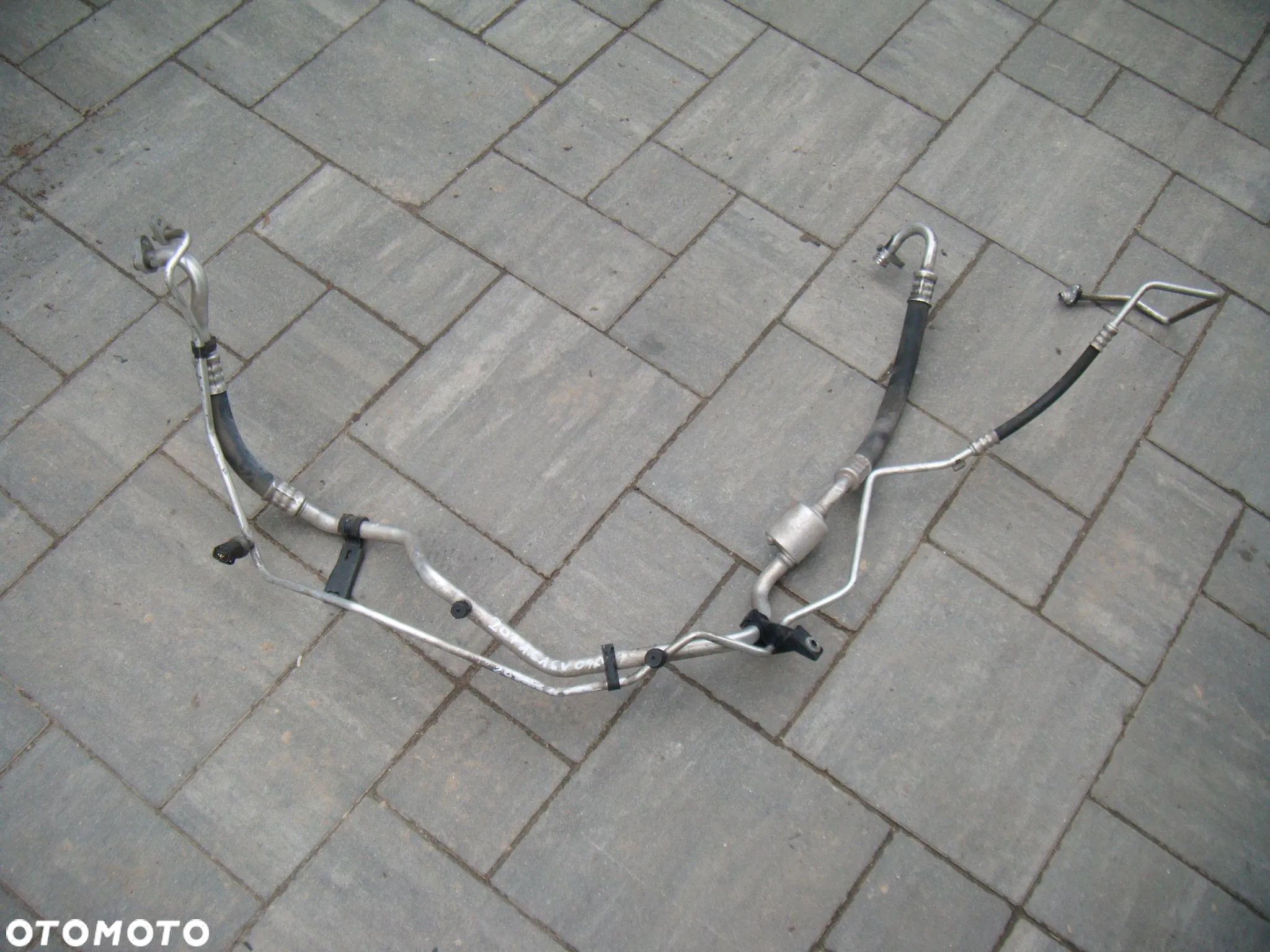 peugeot 207 1.6 16v 09r przewody klimatyzacji komplet  9671596080 - 1