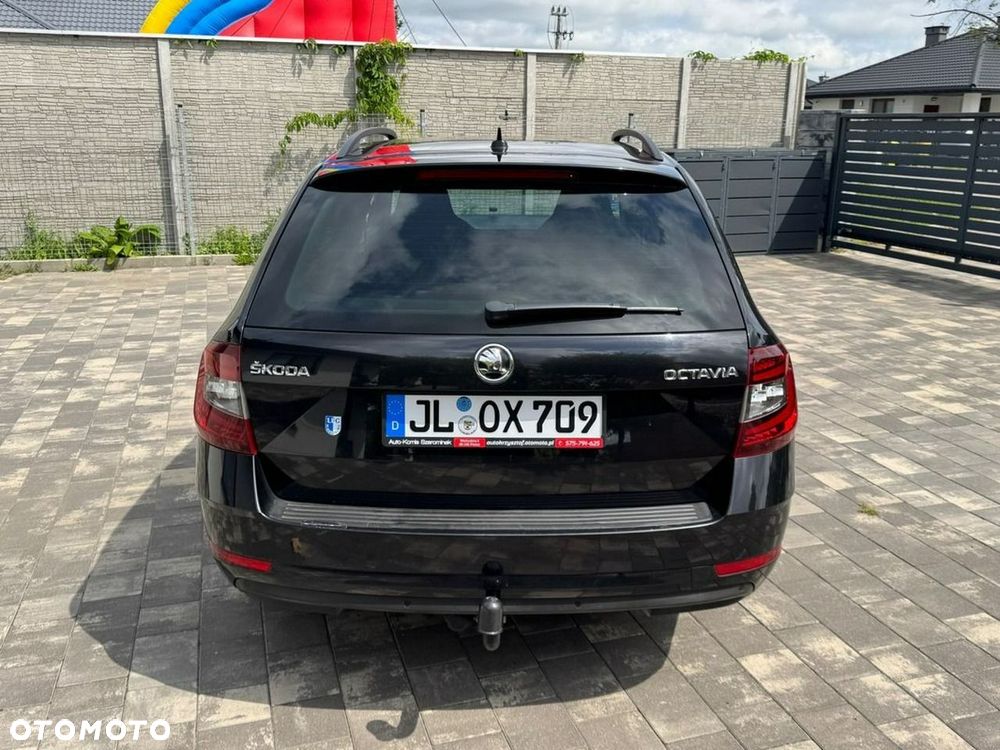 Skoda Octavia - 23