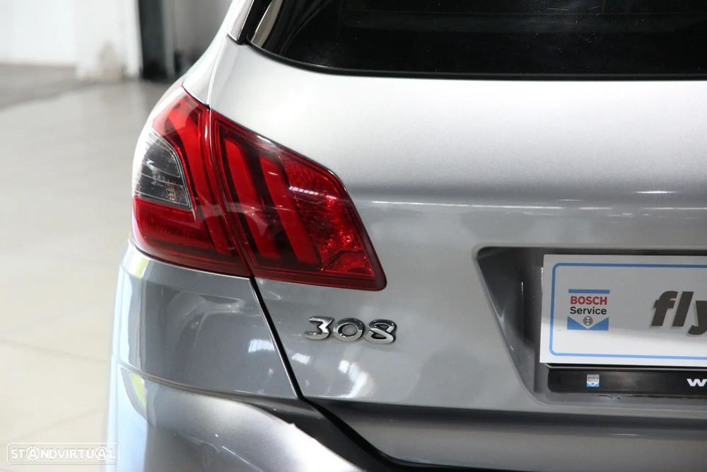 Peugeot 308 1.6 BlueHDi Allure - 28