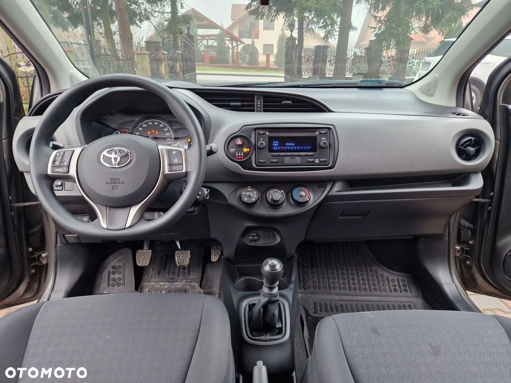 Toyota Yaris 1.5 Active - 18