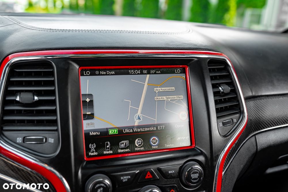 Jeep Grand Cherokee SRT8 - 38