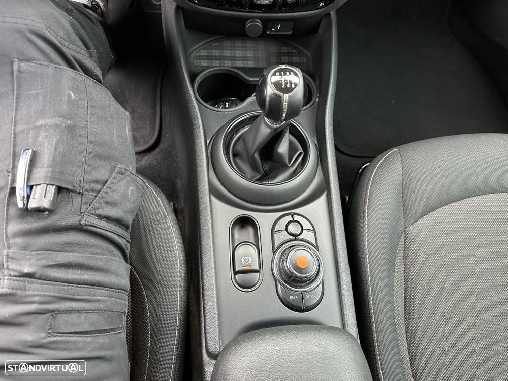 MINI Clubman One D - 12