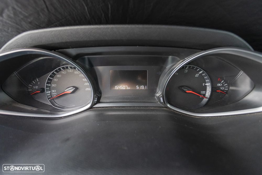 Peugeot 308 SW 1.6 BlueHDi Active - 14