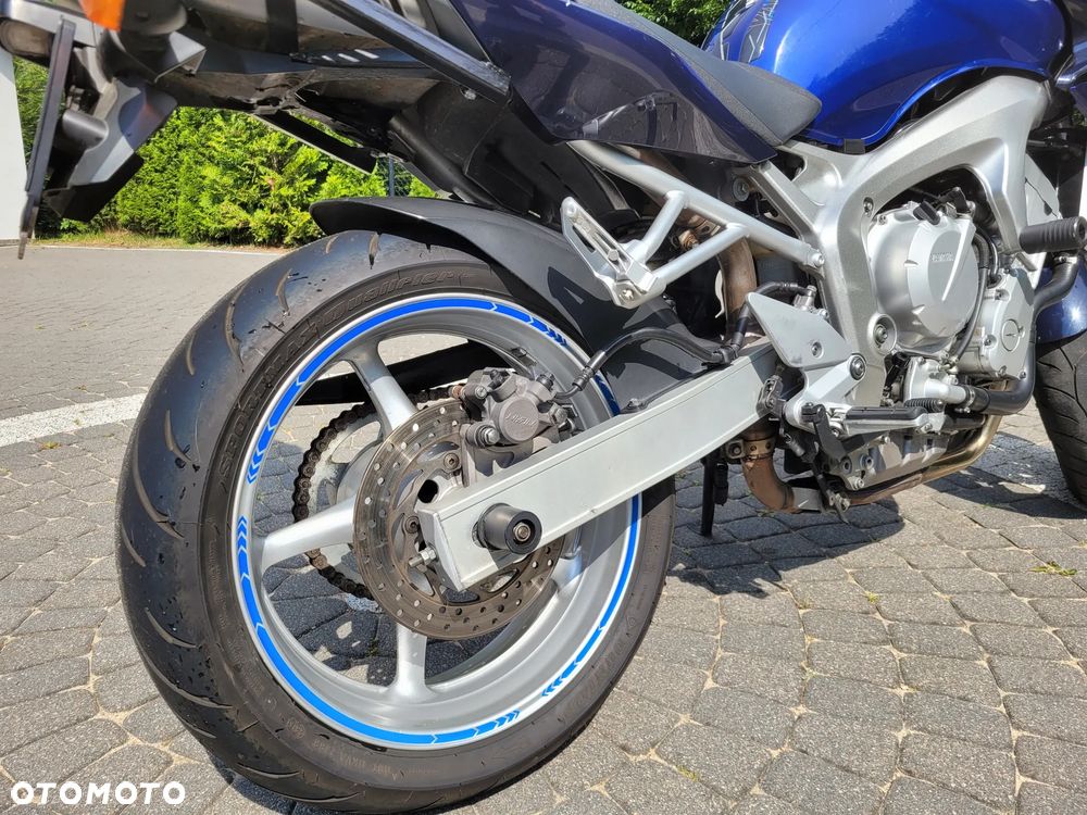 Yamaha FZ6 - 6