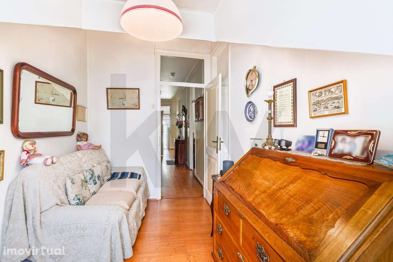 T4 ao lado da Universidade Autónoma de Lisboa (junto à Avenida da Libe - Grande imagem: 2/19