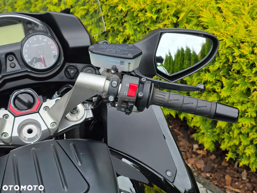 Kawasaki GTR - 30
