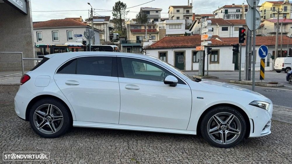 Mercedes-Benz A 250 - 4