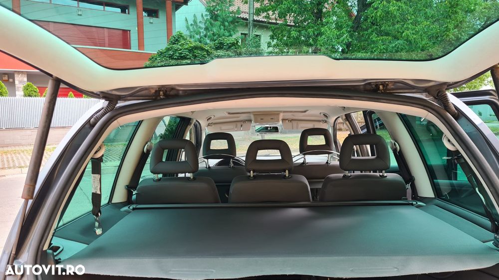 Volkswagen Sharan 1.9 TDI Automatik United - 7