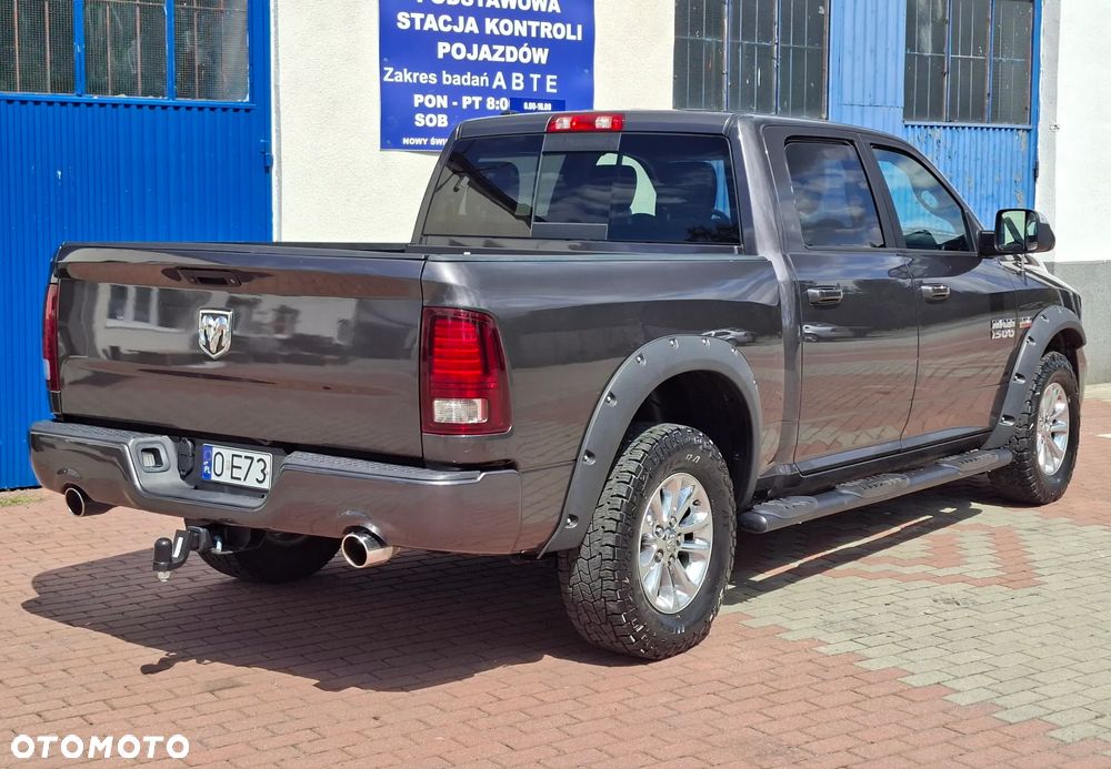 Dodge RAM - 4