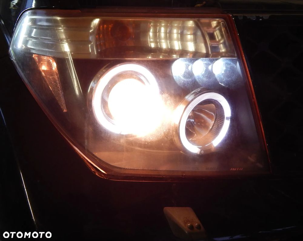 Lampa reflektor przód komplet Nissan Navara D40 Pathfinder R51 05-12 Shadow Line Łuków części - 13