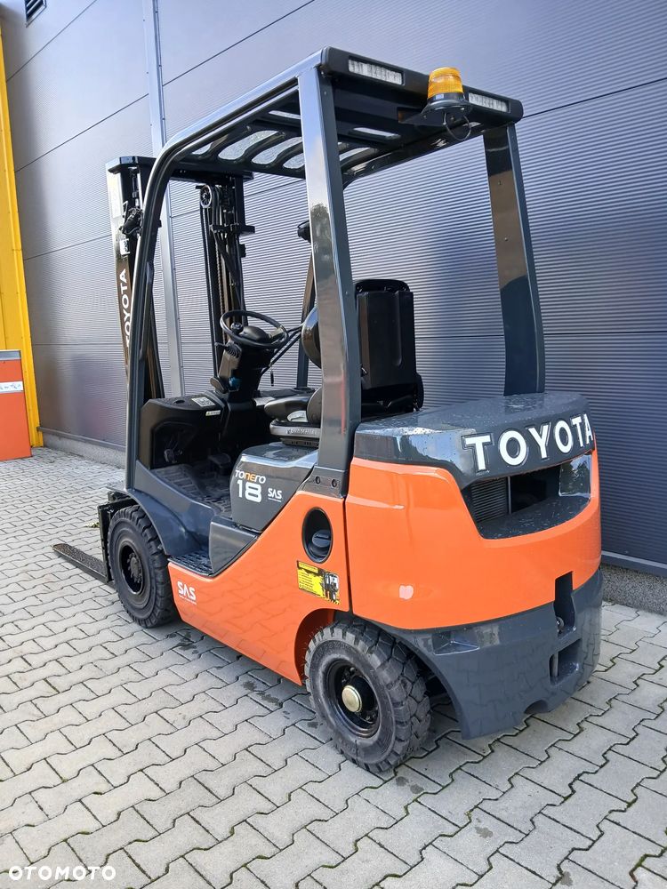 Toyota 42-8FDF18 - 5