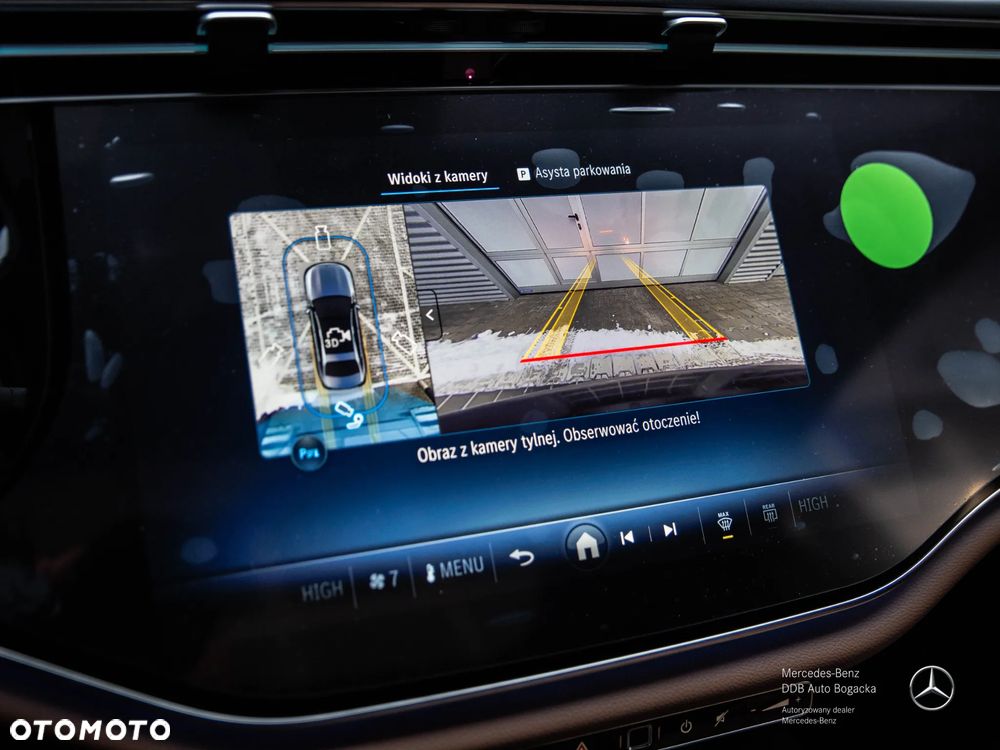 Mercedes-Benz Klasa E 200 mHEV 4-Matic AMG 9G-Tronic - 9
