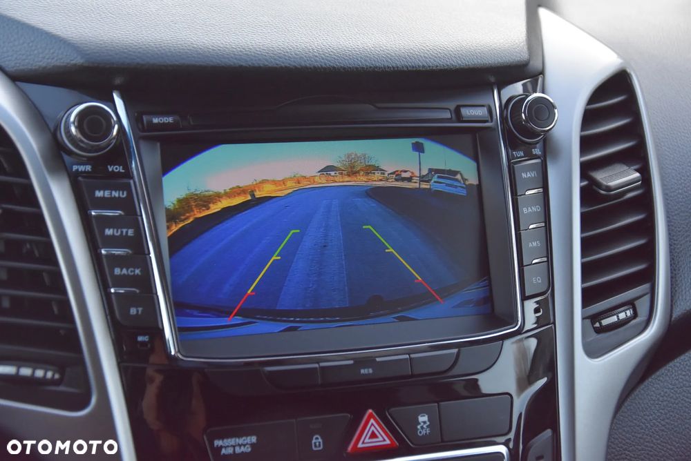 Hyundai i30 blue 1.6 GDI YES Gold - 33