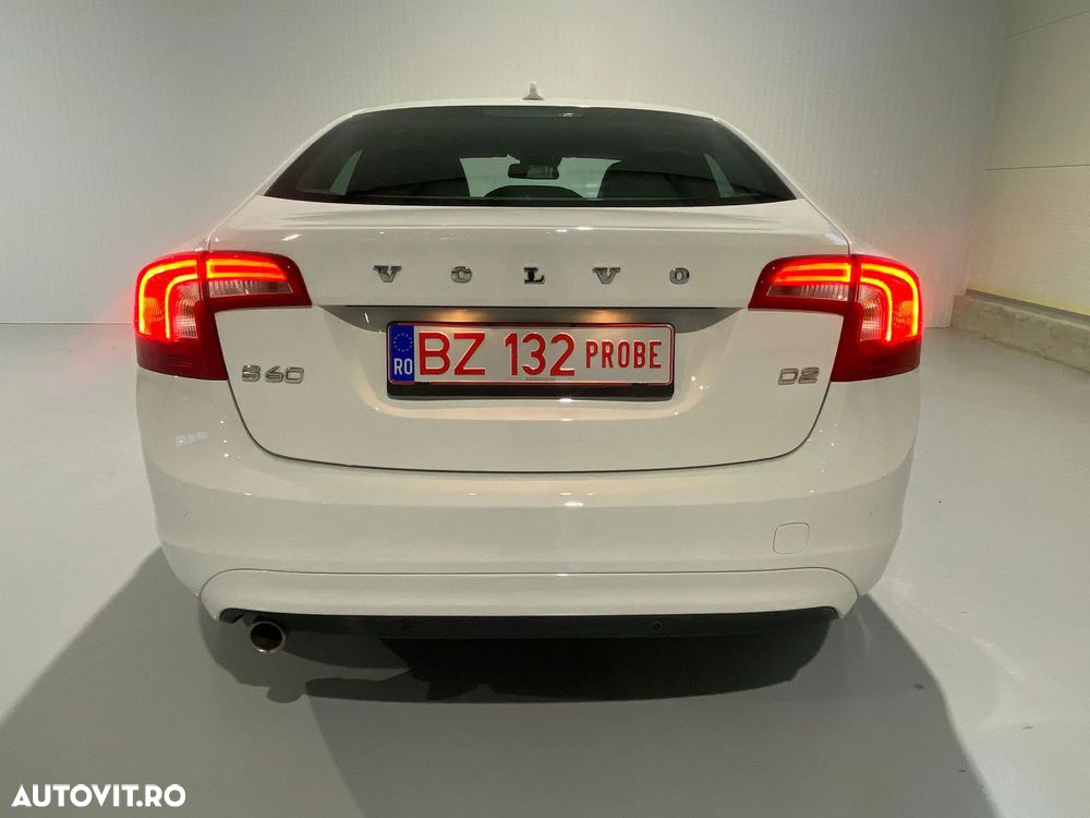Volvo S60 D2 Kinetic - 10