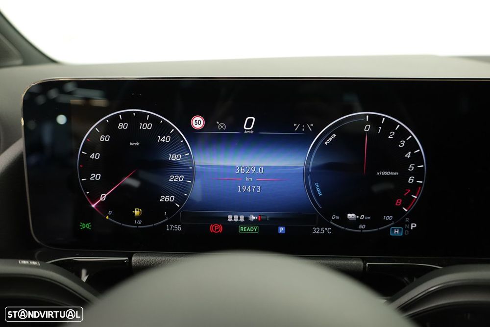 Mercedes-Benz GLA 250 e - 16