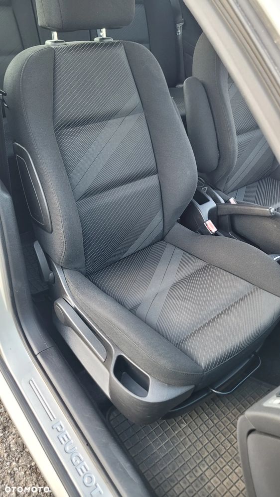 Peugeot 307 1.6 HDi - 23
