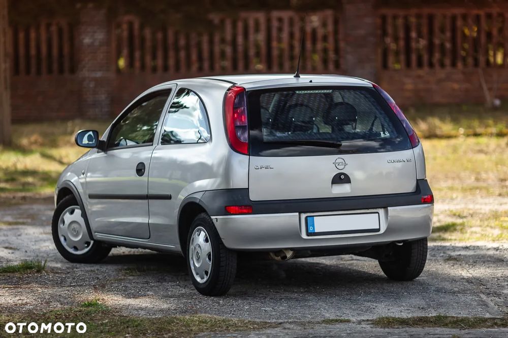 Opel Corsa 1.2 16V - 14