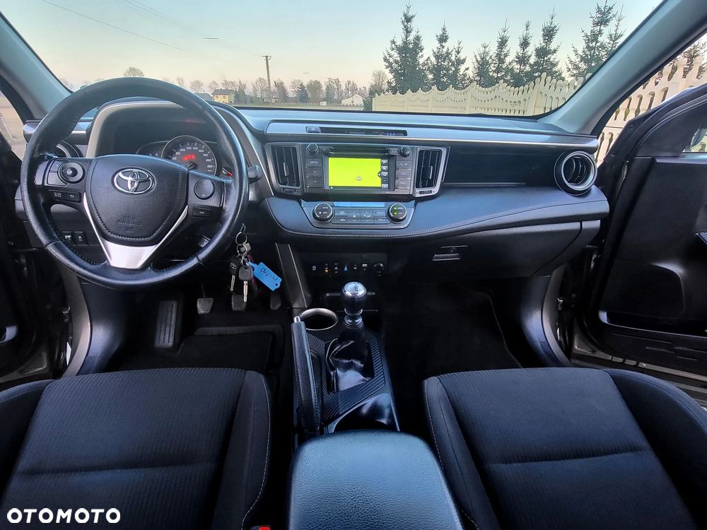 Toyota RAV4 2.0 D-4D 4x4 Edition - 8