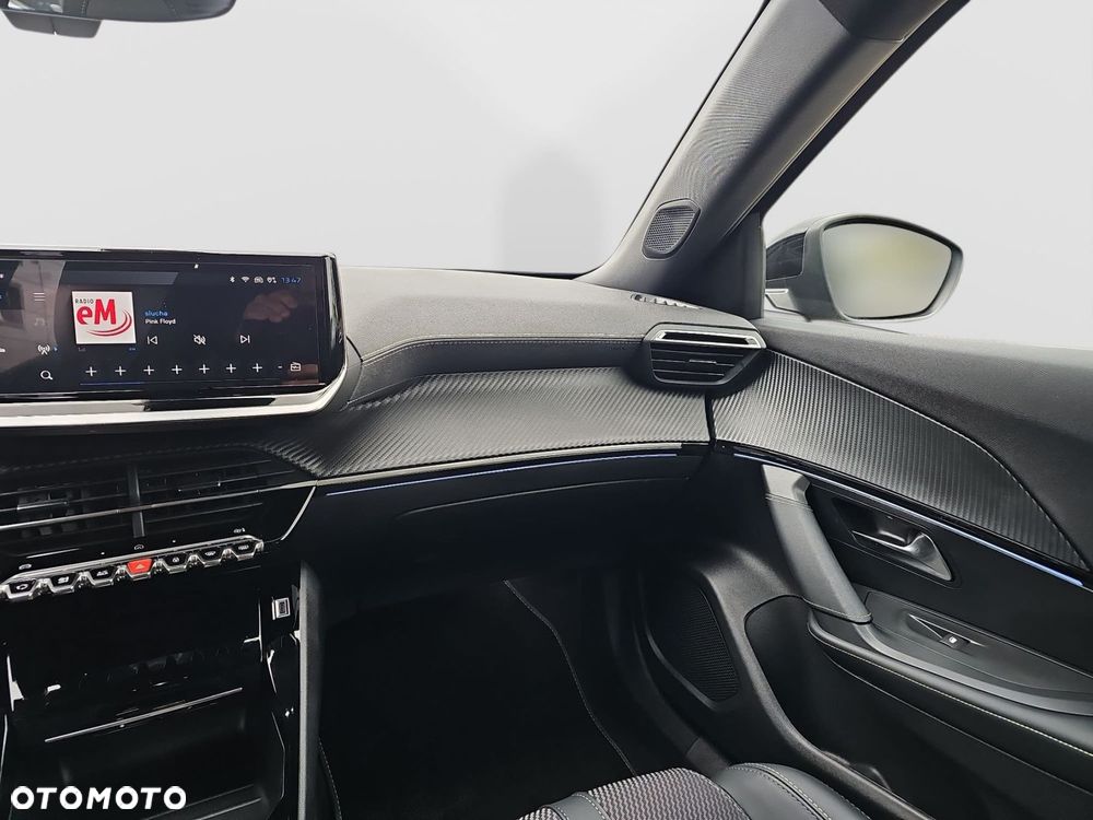 Peugeot 2008 - 24