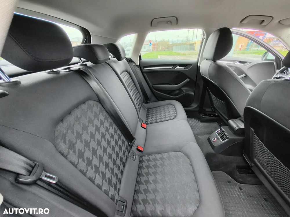 Audi A3 ack 1.6 TDI S tronic - 13